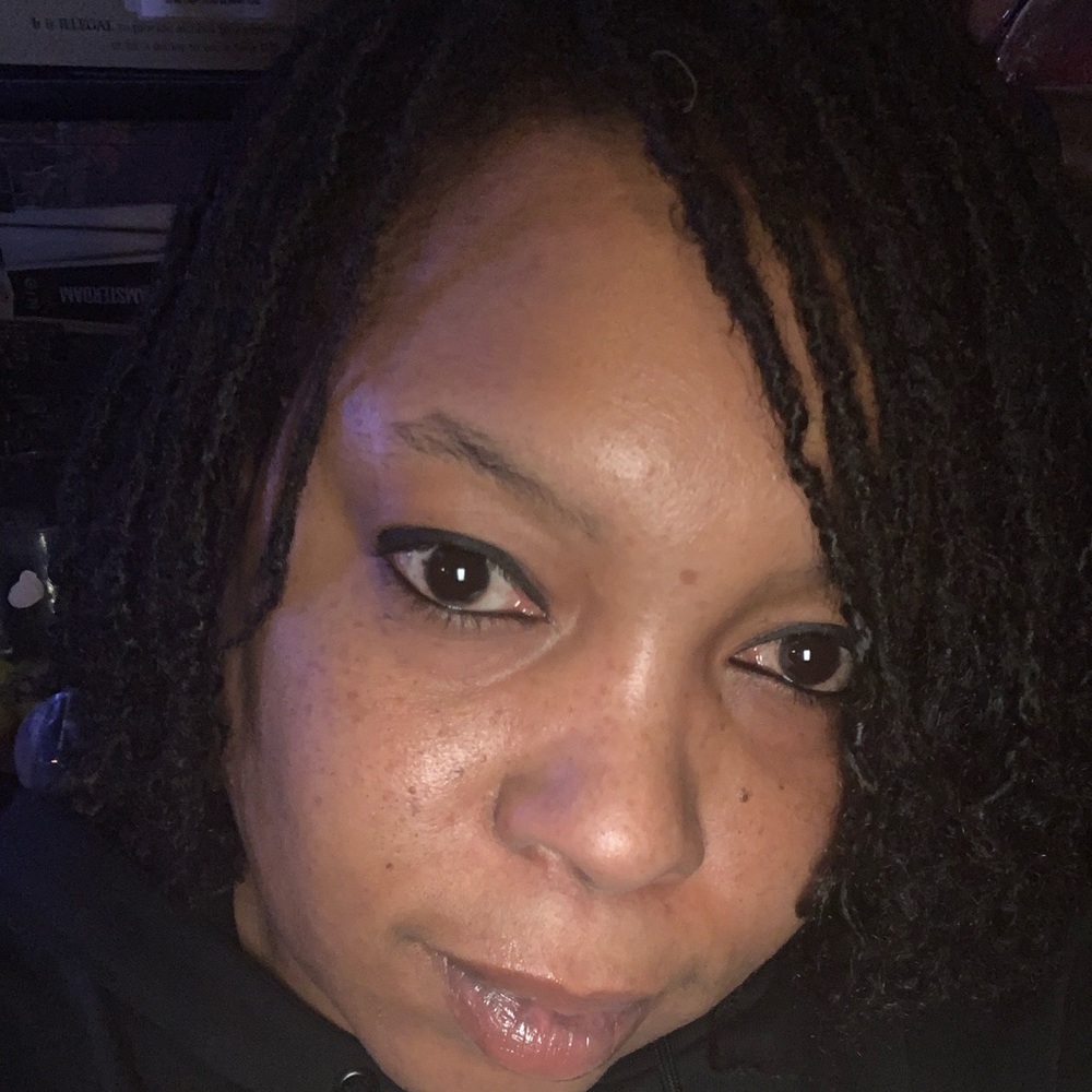 Meet your Posher, Aneehya